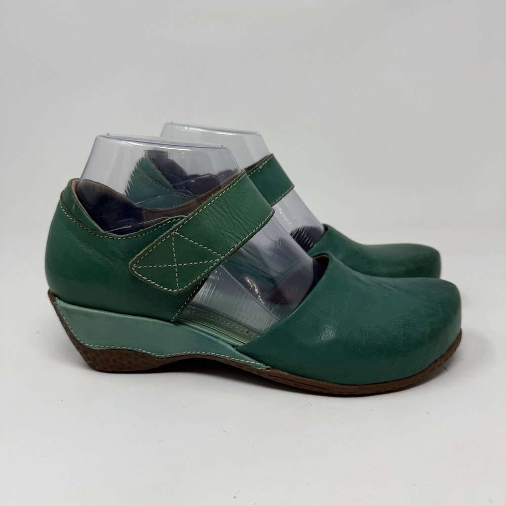 L'Artiste by Spring Step Womens Gloss Leather Mary Jane Shoes Turquoise Size 37